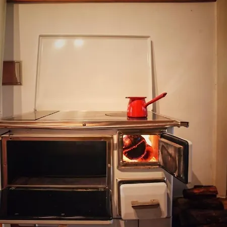 Simina Kuca בית נופש *