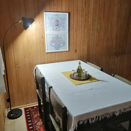 Feriehus Simina Kuca *